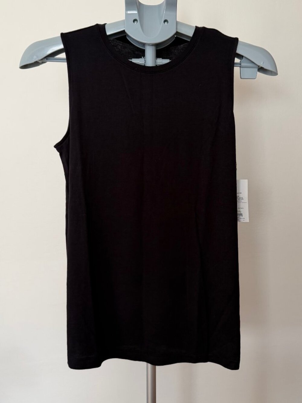 Nine West Black Tank Top Size Small NWT Soft Spun